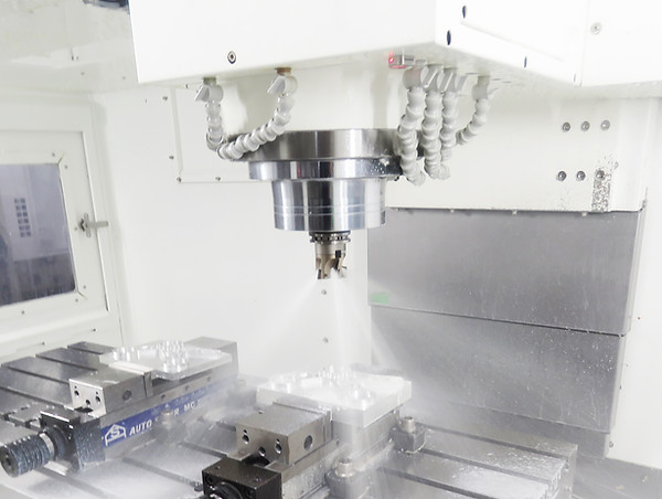 Coolant Through Spindle (Opt)