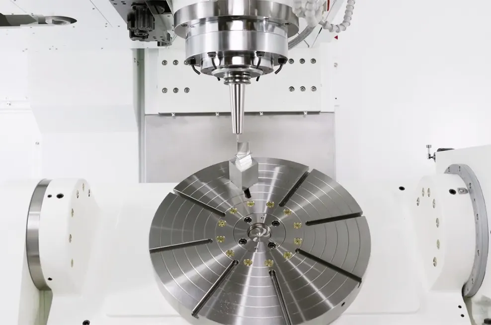 The 50VT/50's trunnion table in action CNC machine 5 axis, 4+1 axis VMC