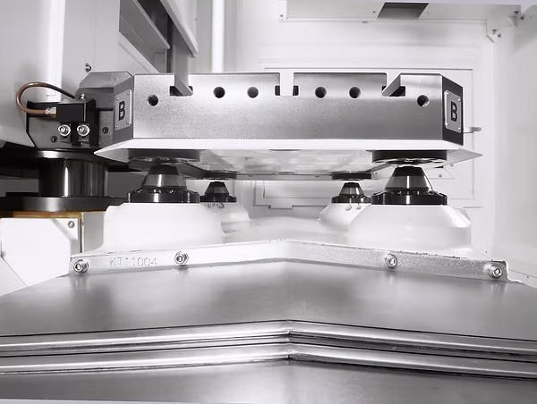 CNC Machine Automatic Pallet Changer Pressurized Cones with a Repeatability of 0.004mm