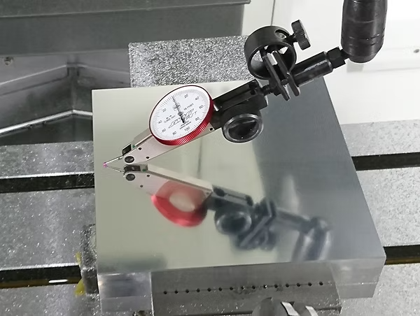 DYPEC mirror milling indicator measurement